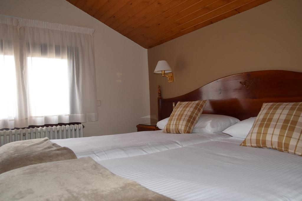 Hotel Roca Alp Exteriér fotografie