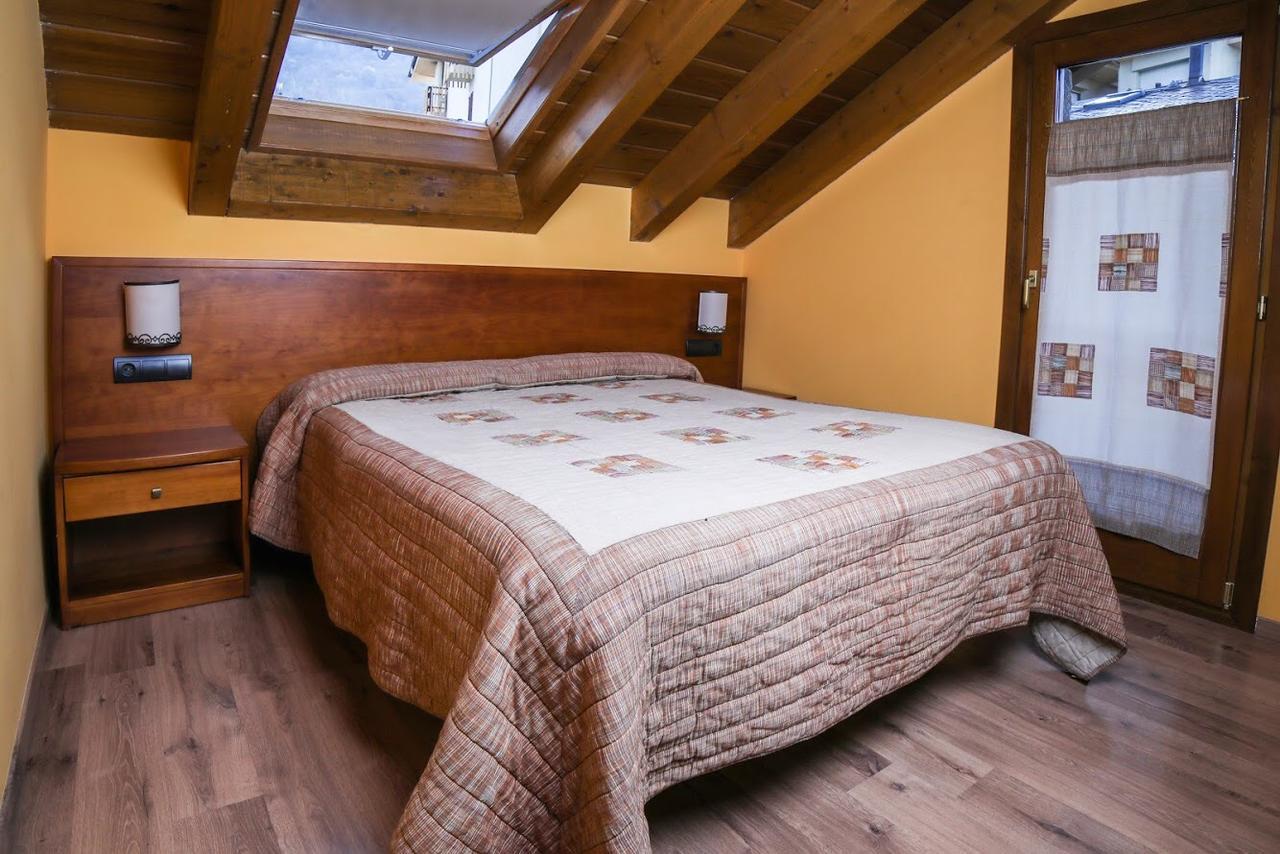 Hotel Roca Alp Exteriér fotografie
